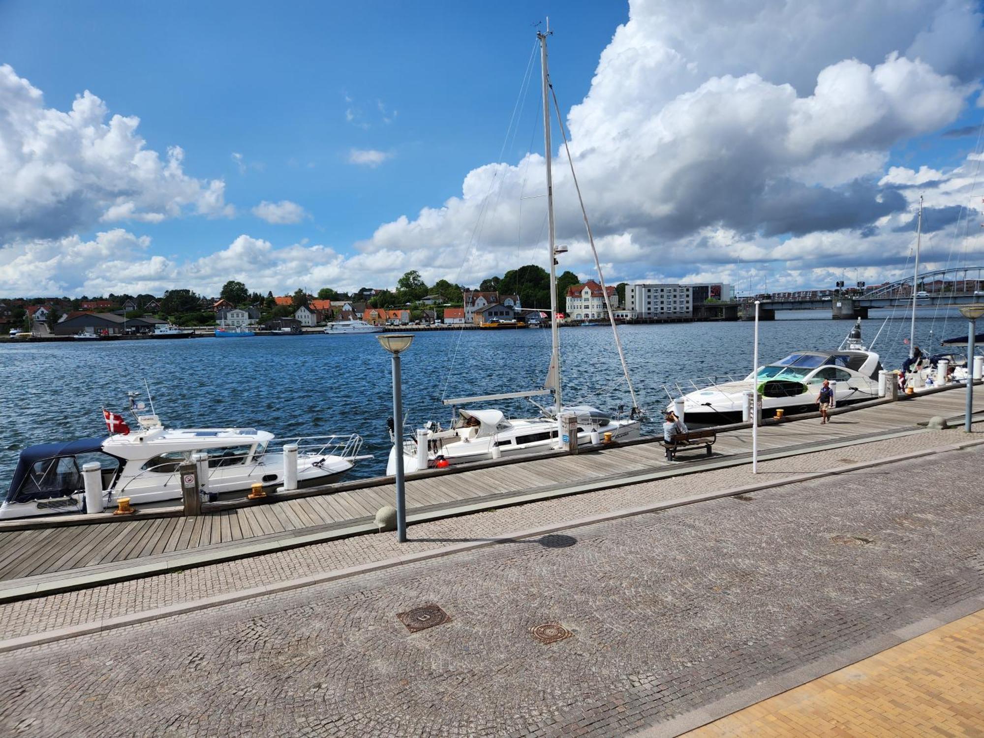 Grannys Harbour View - 1St Floor Apartment Sønderborg Exterior foto